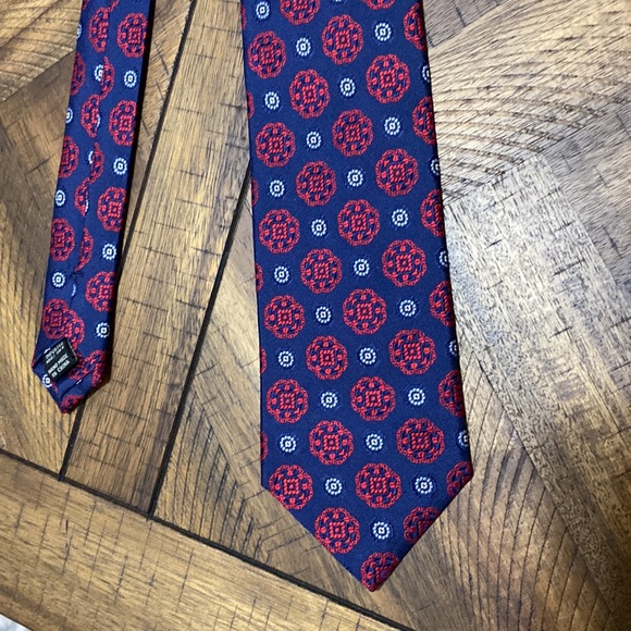 Jos. A. Bank tie - Picture 5 of 6